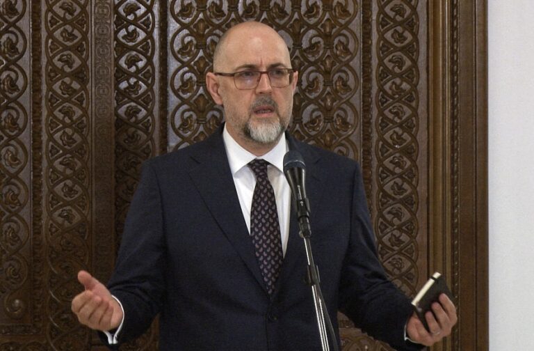 Kelemen Hunor, întrebat cine urcă primul pe scaunul de premier: Nu se ştie încă. E înghesuială mare