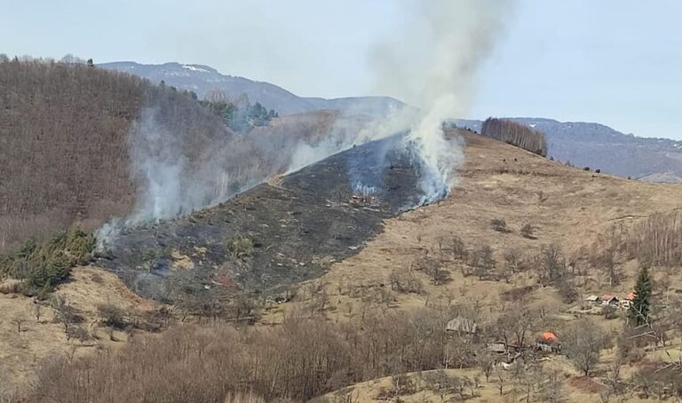ARD câmpurile! Incendii fără precedent în ultimii 5 ani