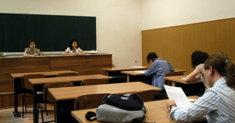 ASTĂZI începe simularea examenului de Bacalaureat 2022