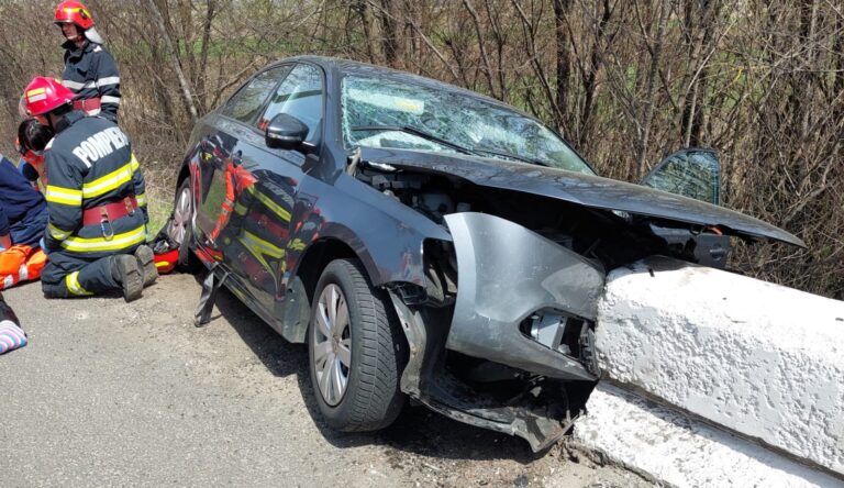 Judeţul Hunedoara: Accident rutier GRAV pe DN 66, lângă Măceu