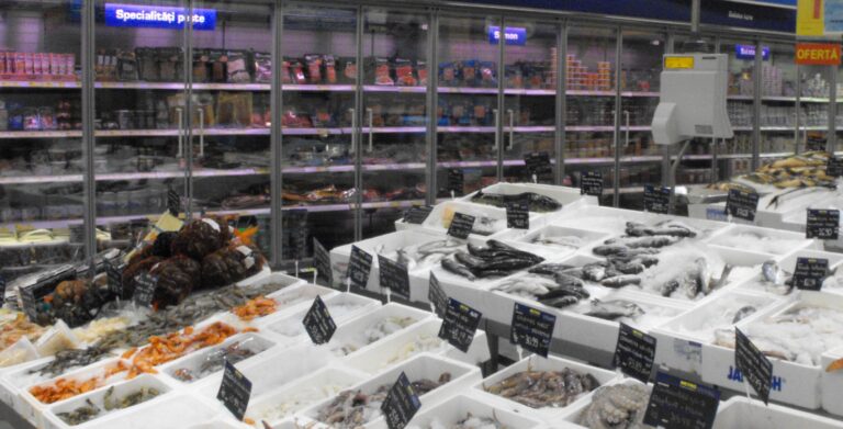 ALERTĂ ALIMENTARĂ: Carne de SCOICI, infestată cu o bacterie periculoasă!