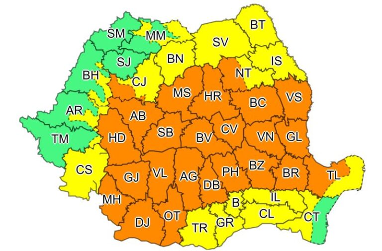 După CANICULĂ, astăzi vin VIJELII PUTERNICE. Cod portocaliu de furtuni în judeţul Hunedoara