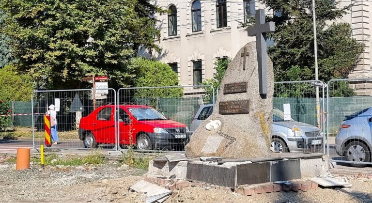 Traian Berbeceanu: Acel aşa-zis monument va fi relocat. În locul lui vom pune statuia Reginei Maria