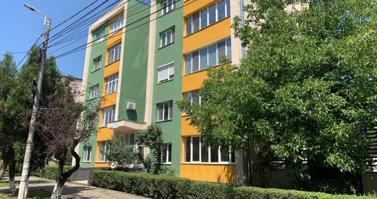 Alte șapte blocuri din municipiul Deva vor fi reabilitate termic cu bani europeni