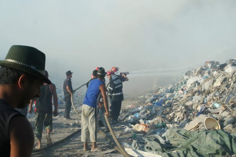 BOMBA ecologică din Deva, dezamorsată pe bani grei. OTRAVA din aer, apă şi sol va fi eliminată