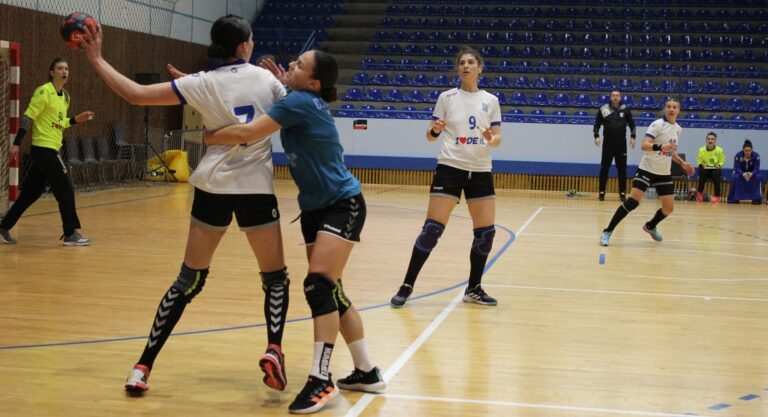 HANDBAL: CSM Deva face primul pas greșit în campionat, în deplasare la CNOPJ Baia Mare
