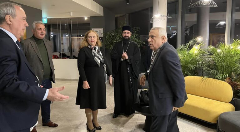 INEDIT: Preasfinţiţii Nestor şi Nistor l-au escortat pe ministrul Daea fix în braţele inamicului înverşunat al PSD