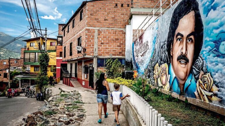 Consiliul Județean Hunedoara trimite ARCAȘII pe urmele lui Pablo Escobar – la Medellín, Columbia