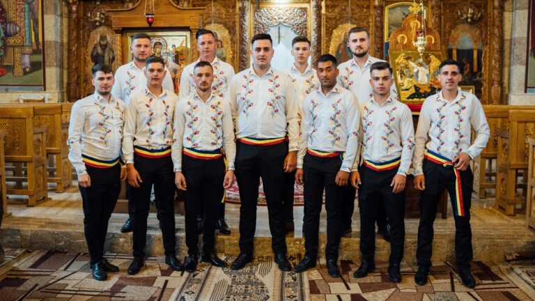 PRĂGȘORUL, un obicei importat de la Roma, este păstrat cu sfințenie în comuna Bistra din Munții Apuseni