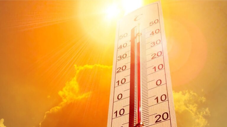 ALERTĂ METEO DE CANICULĂ. Valul de căldură se intensifică și cuprinde toată țara