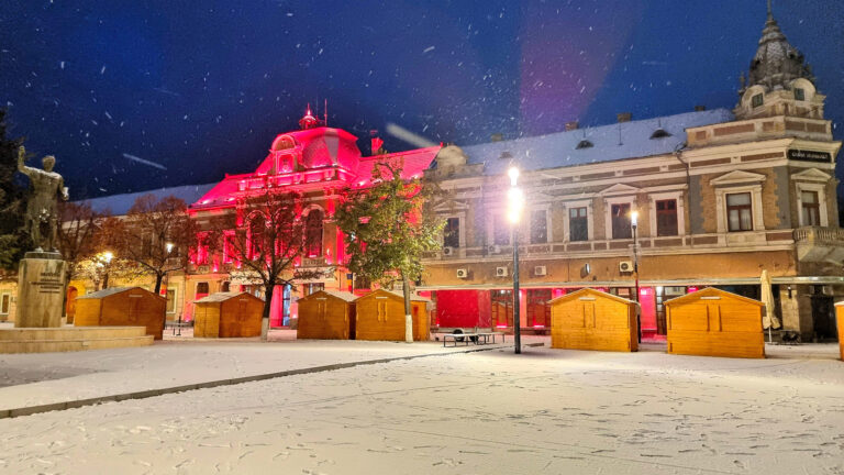 SPECTACOL FOLCLORIC la deschiderea „Târgului de iarnă” de la Deva, de 1 Decembrie. Vezi programul și artiștii