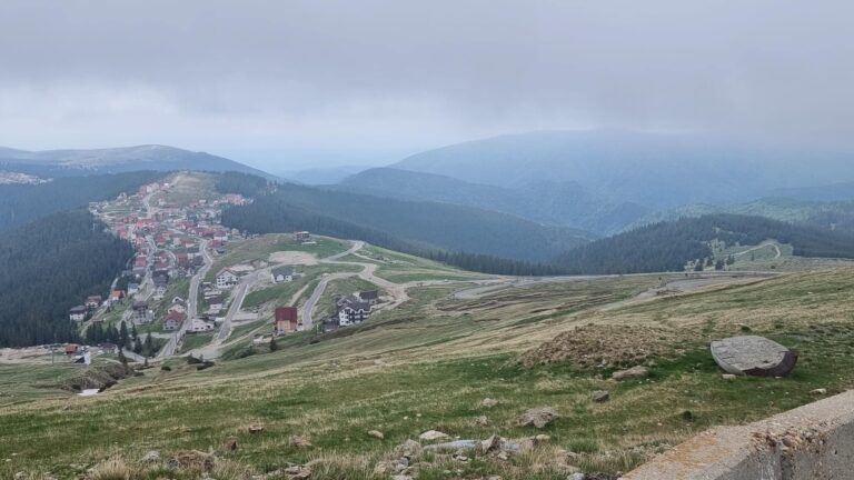 CIRCULAŢIA SE ÎNCHIDE pe Transfăgărăşan şi pe Transalpina