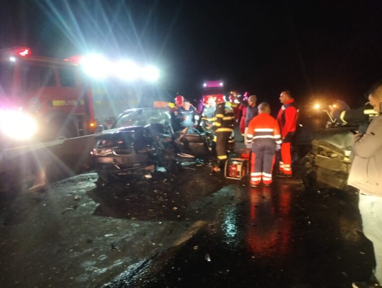 ACCIDENT cu ȘASE VICTIME, pe Dealul Hațegului. Răniții sunt transportați la spitalele din Deva și Hunedoara