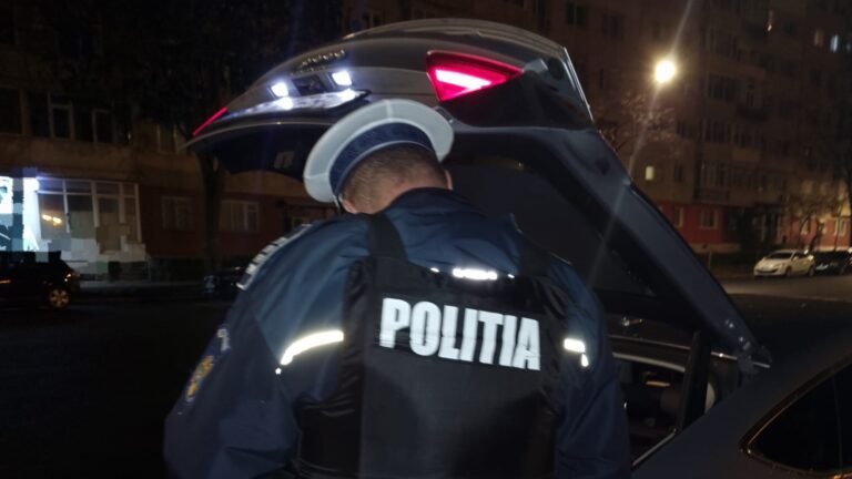 Prin Ribița a trecut Răscoala lui Horea, Cloșca și Crișan. Acum treceau pe acolo doi tineri cu droguri