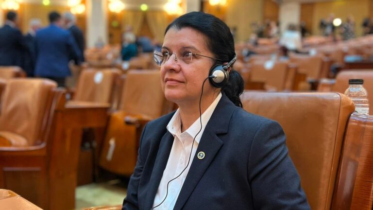 EXCLUSIV: PNL O OBLIGĂ pe Vetuța Stănescu să candideze la președinția Consiliului Județean Hunedoara – DOCUMENT