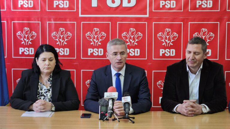 FIESTA ROȘIE în Valea Jiului! Președinții organizațiilor USR și Pro România din Petroșani au trecut la PSD