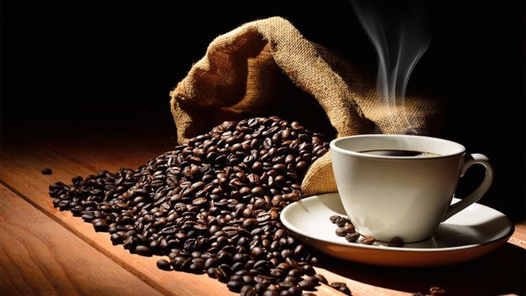 SPAIMA CAFELEI a dat lovituri în toată România, dar la Deva i s-a terminat norocul. A ajuns DUPĂ GRATII