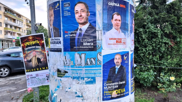 A ÎNCEPUT CAMPANIA ELECTORALĂ. Reguli stricte pentru candidați: fără pixuri, brichete și găleți!