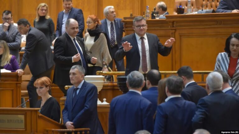 ANALIZĂ: ALEGERI ANTICIPATE – singura soluție rezonabilă