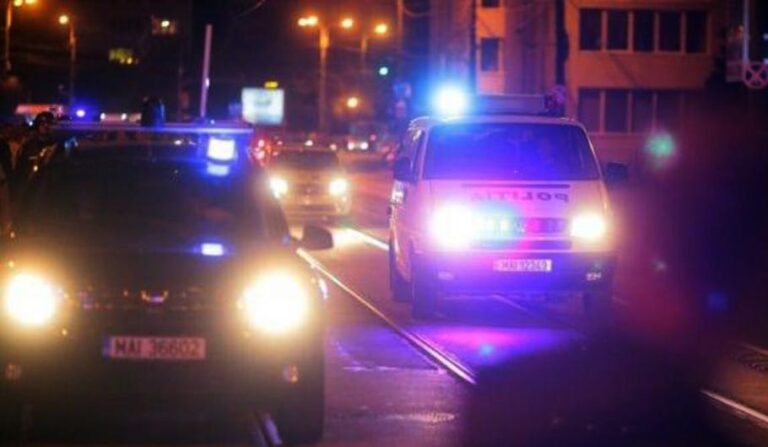 VICIU EXTREM: Noaptea spărgeau magazine în Hunedoara și furau UN SINGUR LUCRU