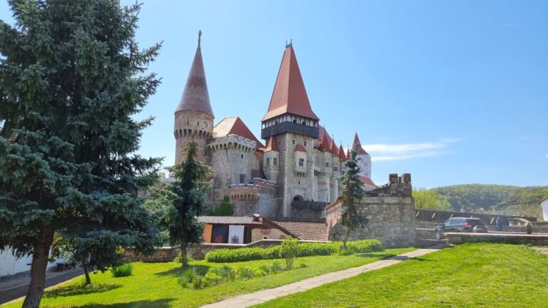 TÂRGUL EUROPEAN AL CASTELELOR începe vineri la Hunedoara
