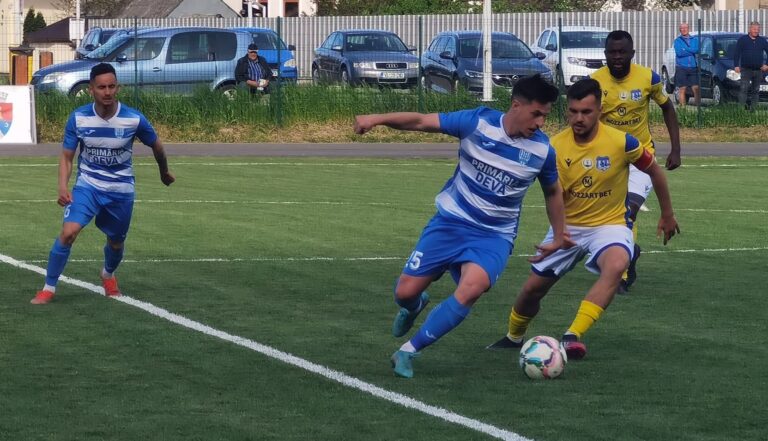 Echipa de fotbal CSM Deva S-A CALIFICAT la barajul de promovare pentru Liga 2