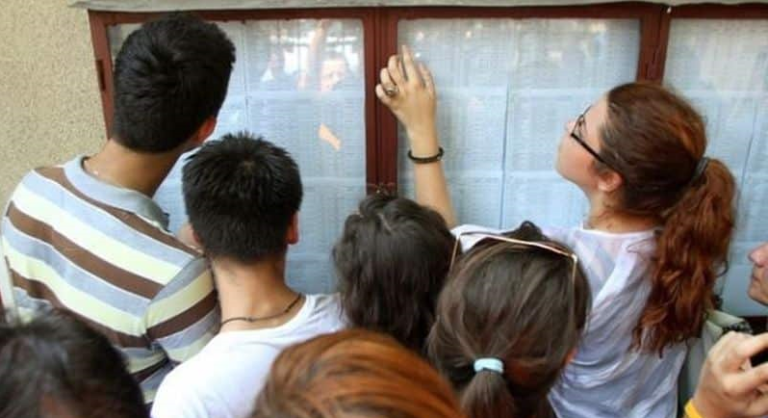 Au fost publicate REZULTATELE Evaluării Naționale. VEZI AICI notele obținute. ATENȚIE: Contestațiile se pot depune DOAR astăzi și mâine
