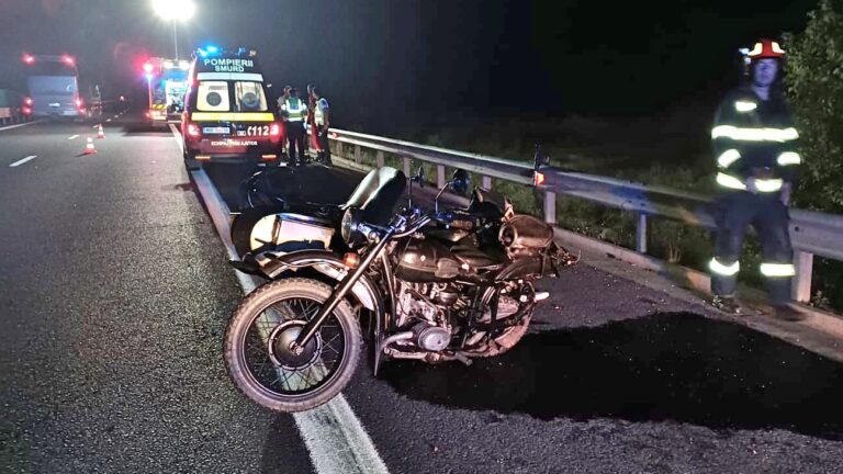 ACCIDENT MORTAL pe Autostrada A1, între Orăștie și Sebeș. O motocicletă cu ataș a fost lovită de o camionetă